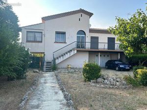 Maison avec 2000m2 de terrain