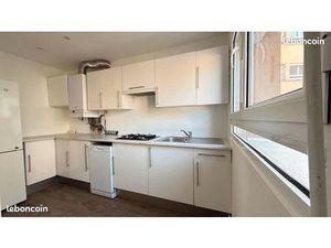 F3 centre ville refait a neuf dep c