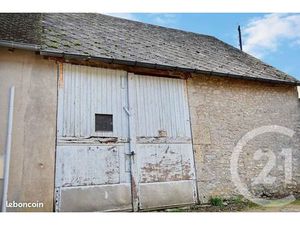 Grange 1 pièce 38 m²