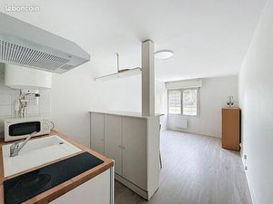 Studio 1 pièce 20 m²