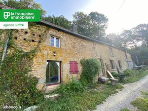 Maison 2 pièces 151 m²