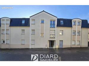 Studio 1 pièce 27 m²