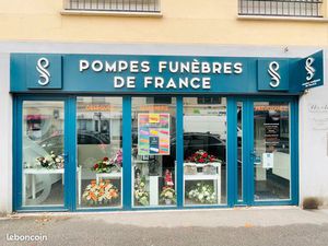 Local commercial 45 m² – Emplacement n°1 à Chelles