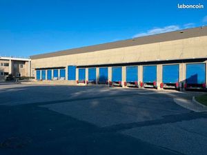 Local logistique 5 023 m²