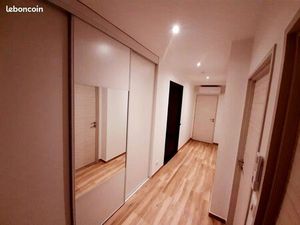 Maison de plain-pied avec jardin - Idron