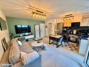 APPARTEMENT 2 PIÈCES 44 m² CHATOU - APPARTEMENT REFAIT A NEUF - PROXIMITÉ COMMERCES - A 2 