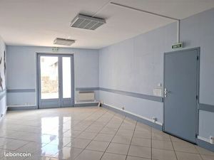 Local professionnel 41 m²