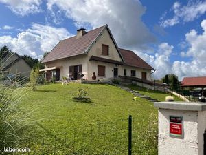 Maison familiale à 5 minutes de Louhans