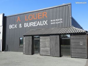 14 m² garde-meubles  local  garage  box de stockage à 130 (Prahecq 10mn Niort)