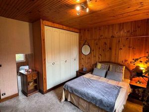 Chambre meublée dans grande maison avec jardin – Boisemont (95)