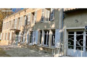 Longère 9 pièces 328 m²