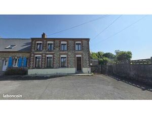 Belle maison en pierres à rénover avec 2600 m² de terrain  située à Wimy