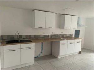 Appartement non meublé à l année