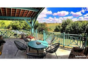 Superbe loft meublé de carctère type