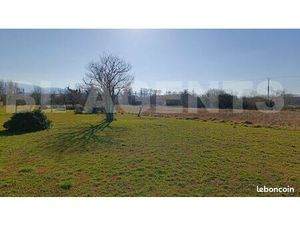 Terrain 1 526 m² Castres