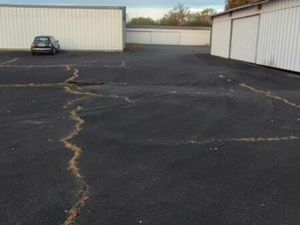 Grand atelier avec plusieurs stockage