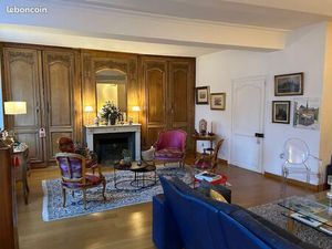 Amiens hyper centre maison bourgeoise avec bureau indépendant