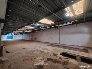 LOCAUX COMMERCIAUX Rue KIENER