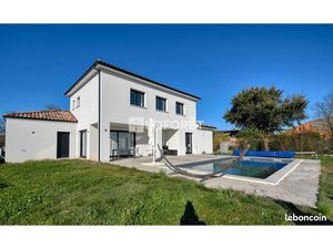 Villa 5 pièces 153 m²
