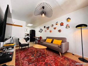 Petite maison meublée T2 haut de gamme – 30 m² – Terrasse privative – Niort (79) – 750 CC