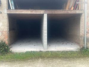 Location 2 Box pour voitures ou autres