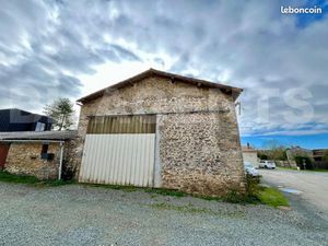 Grange 1 pièce 80 m²