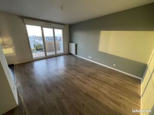 Appartement F3 avec balcon à louer