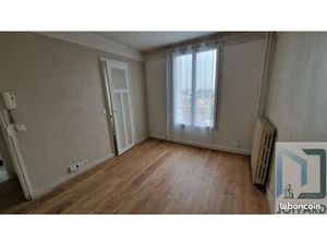 Studio 1 pièce 16 m²