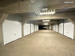 Lot de 2 garages haute rentabilité