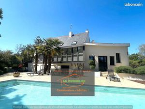 Propriété 12 pièces 330 m²