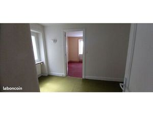 Maison de village proche de Feurs 75 000