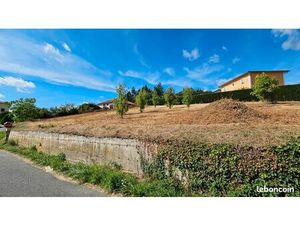 Terrain constructible 678 m² lezigneux