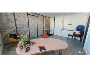 Bureau à louer à mi temps