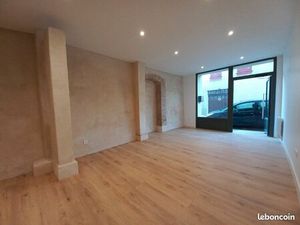 Local professionnel centre ville Gaillac