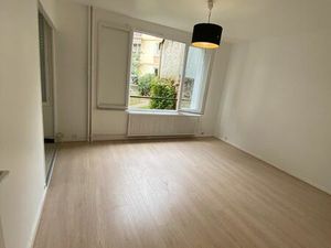 Location grand studio Saint Maur des Fossés