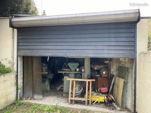 Hangar/local/boutique+ Jardin ARCUEIL