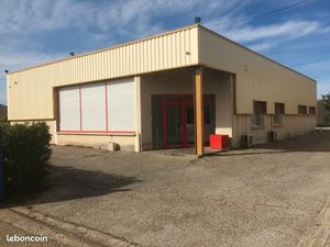 Local d'activité 425 m²