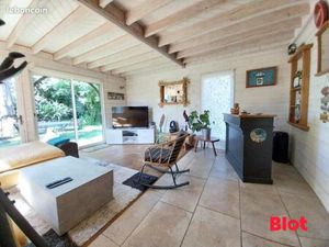 Maison 5 pièces 141 m²