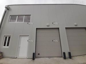 Local d'activité 171 m²