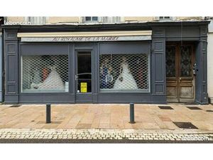 Local commercial 65m² environ