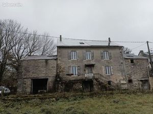 Grande maison de campagne