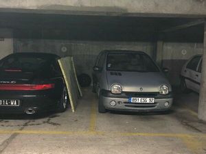 Place de parking en sous-sol  sécurisée par 2 portails électriques – Bagneux (92220)