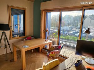 Bureau / Local professionnel indépendant centre ville de Bruz