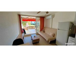 Studio meublé 20 m² avec grande terrasse — 550 CC