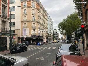 Cession de bail - 100.00 m² - Clichy