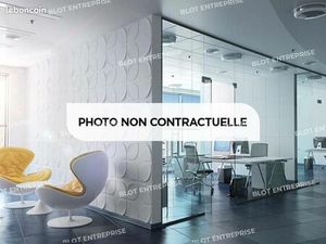 Local commercial 198 m²