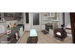 Loue Maison  le Bizet  77 83 deux chambres  500