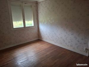 Maison avec fort potentiel / Prévoir travaux