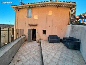 MAISON DE VILLAGE 50m² AVEC COUR PRIVÉE COEUR DE BÉDOIN