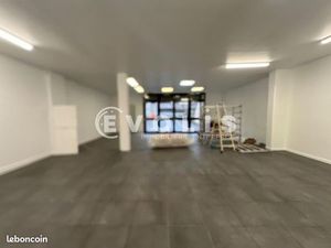 Local d'activité 125 m²